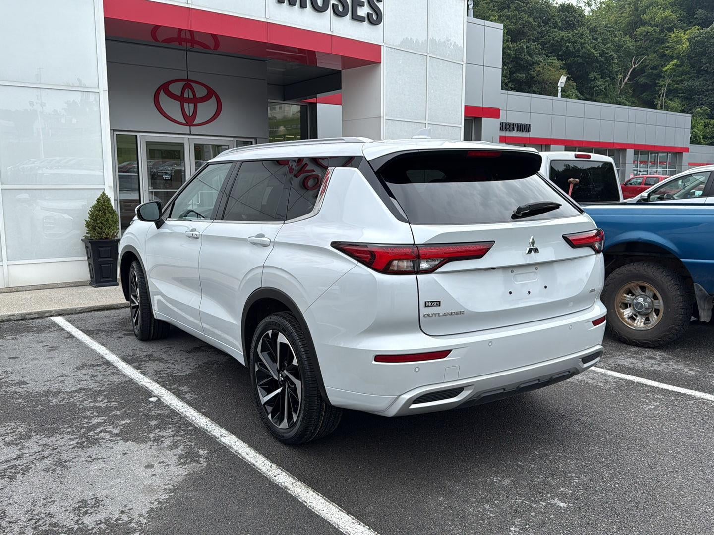2024 Mitsubishi Outlander SEL