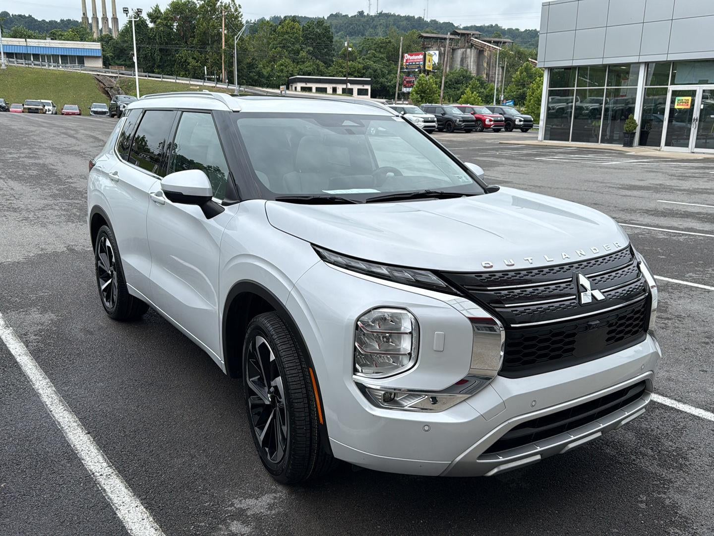 2024 Mitsubishi Outlander SEL