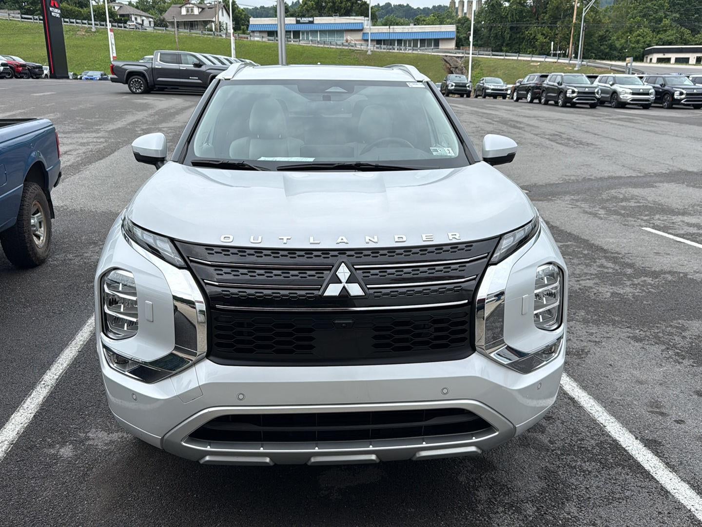 2024 Mitsubishi Outlander SEL