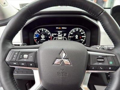 2024 Mitsubishi Outlander SEL