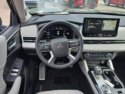 2025 Mitsubishi Outlander Platinum Edition