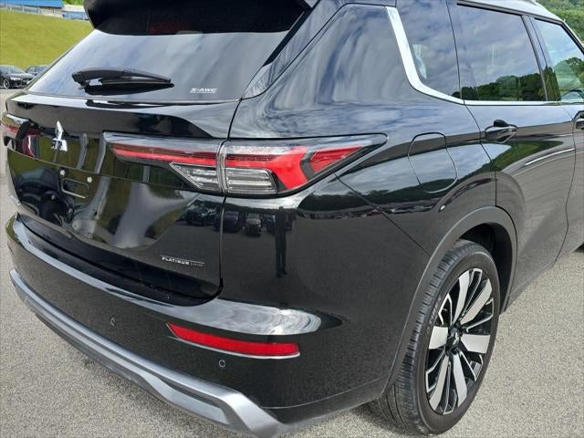 2025 Mitsubishi Outlander Platinum Edition