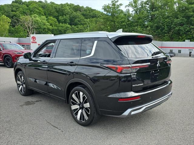 2025 Mitsubishi Outlander Platinum Edition
