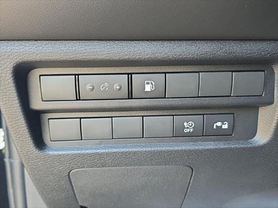 2025 Mitsubishi Outlander Plug-In Hybrid ES