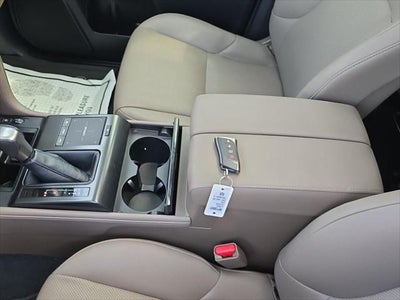 2023 Lexus GX GX 460 Premium