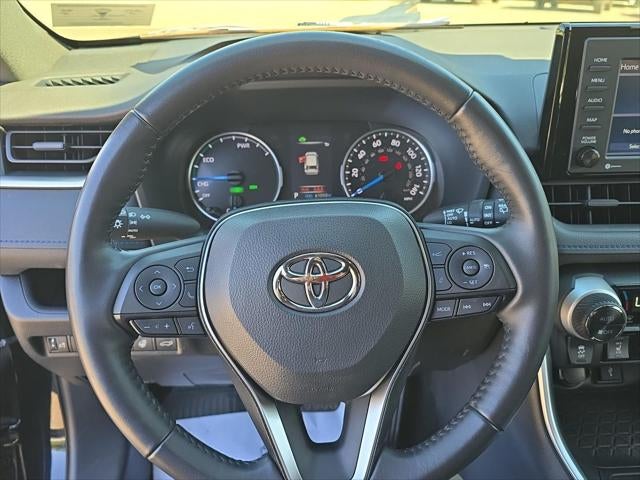 2022 Toyota RAV4 Hybrid SE