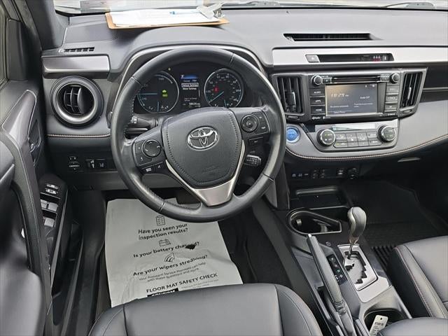 2018 Toyota RAV4 Hybrid SE