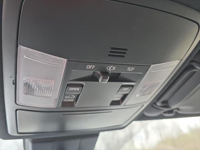 2018 Toyota RAV4 Hybrid SE