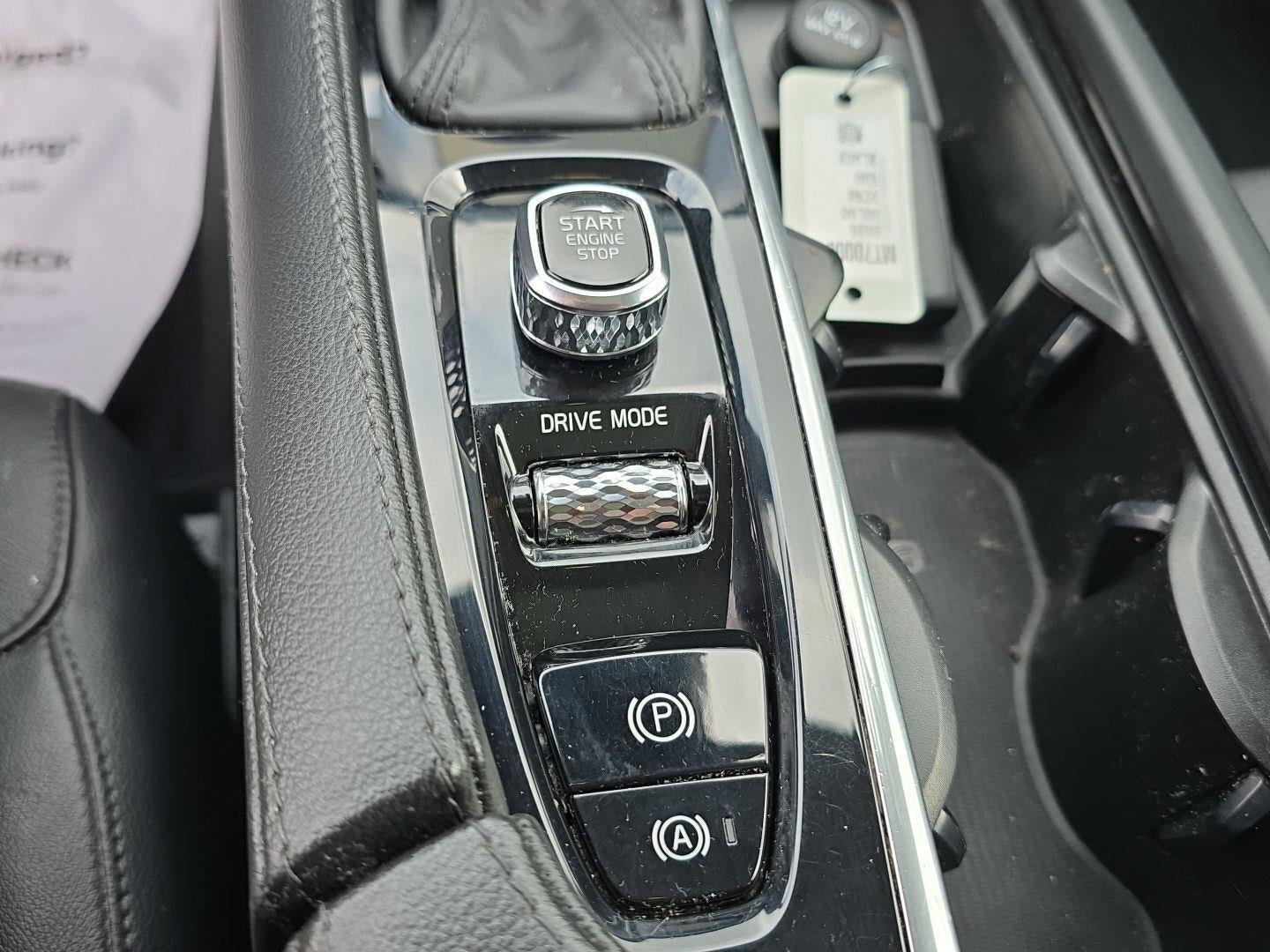 2020 Volvo Xc90 Momentum
