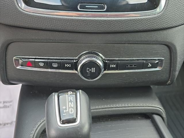 2020 Volvo Xc90 Momentum