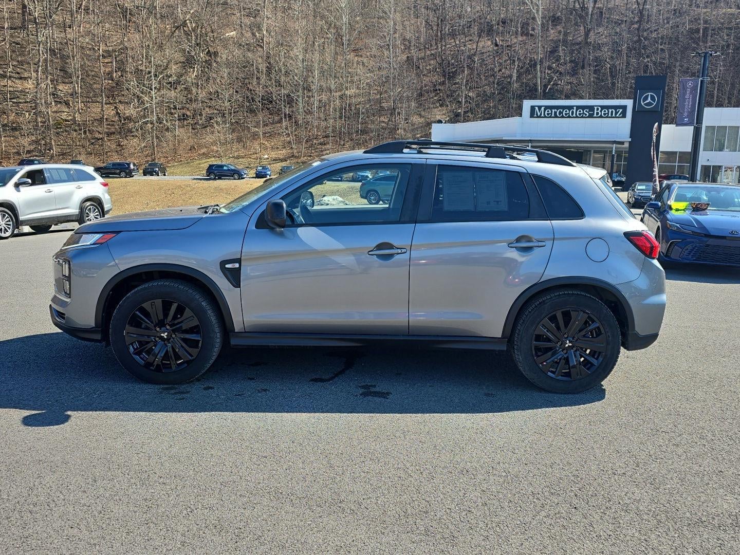 2022 Mitsubishi Outlander Sport LE