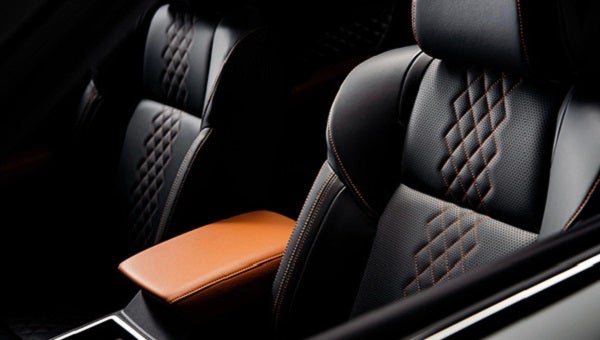 2023 Outlander PHEV | Moses Mitsubishi in Morgantown WV