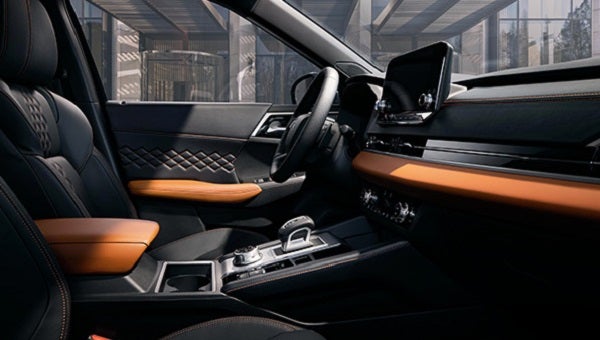 2023 Outlander Interior | Moses Mitsubishi in Morgantown WV